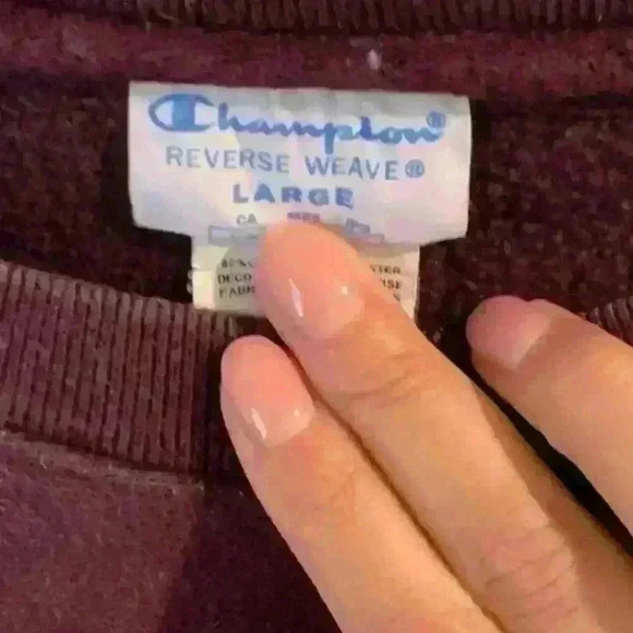 Champion Reverse Weave Script Crew Neck Sweatshirt - Picture 4 of 5